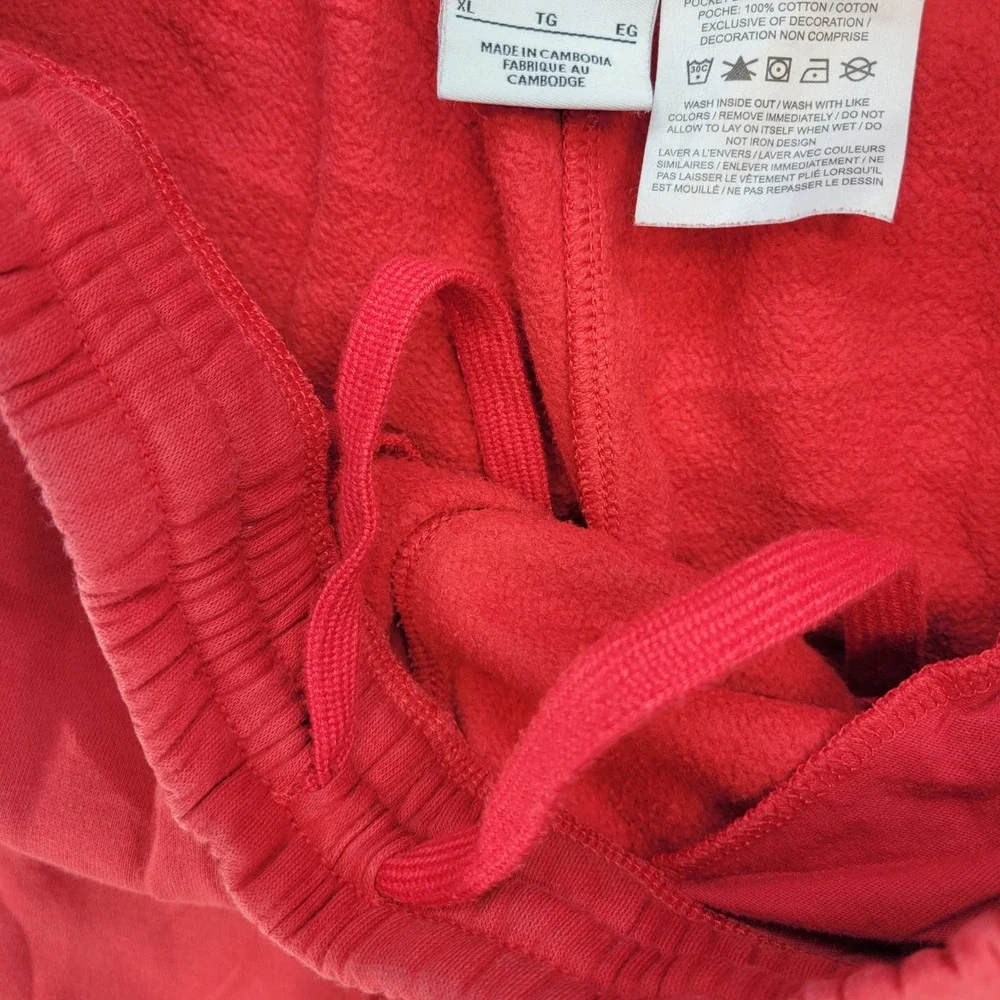 Nike Jogger Pants Kids‎ XL Red Sportswear Club Fleece Graphic FD2995-657